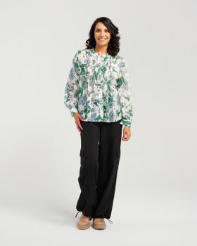 BWJ8762-Top-Winter Green-BBWY8719-Pant-Black-Front